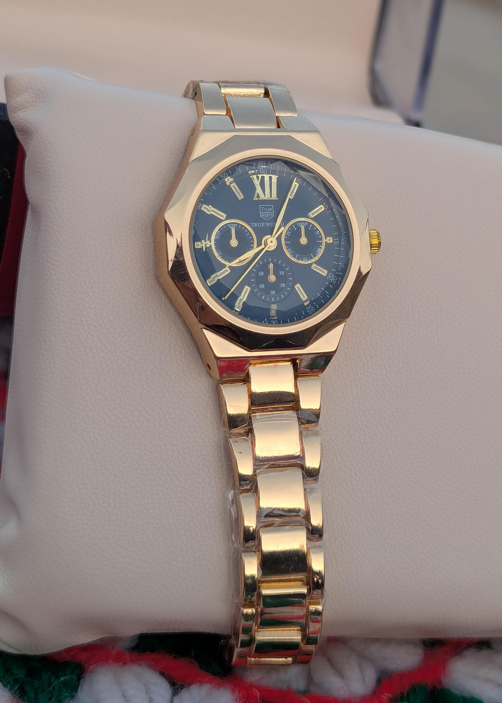 Luxury Gold Ladies Watch