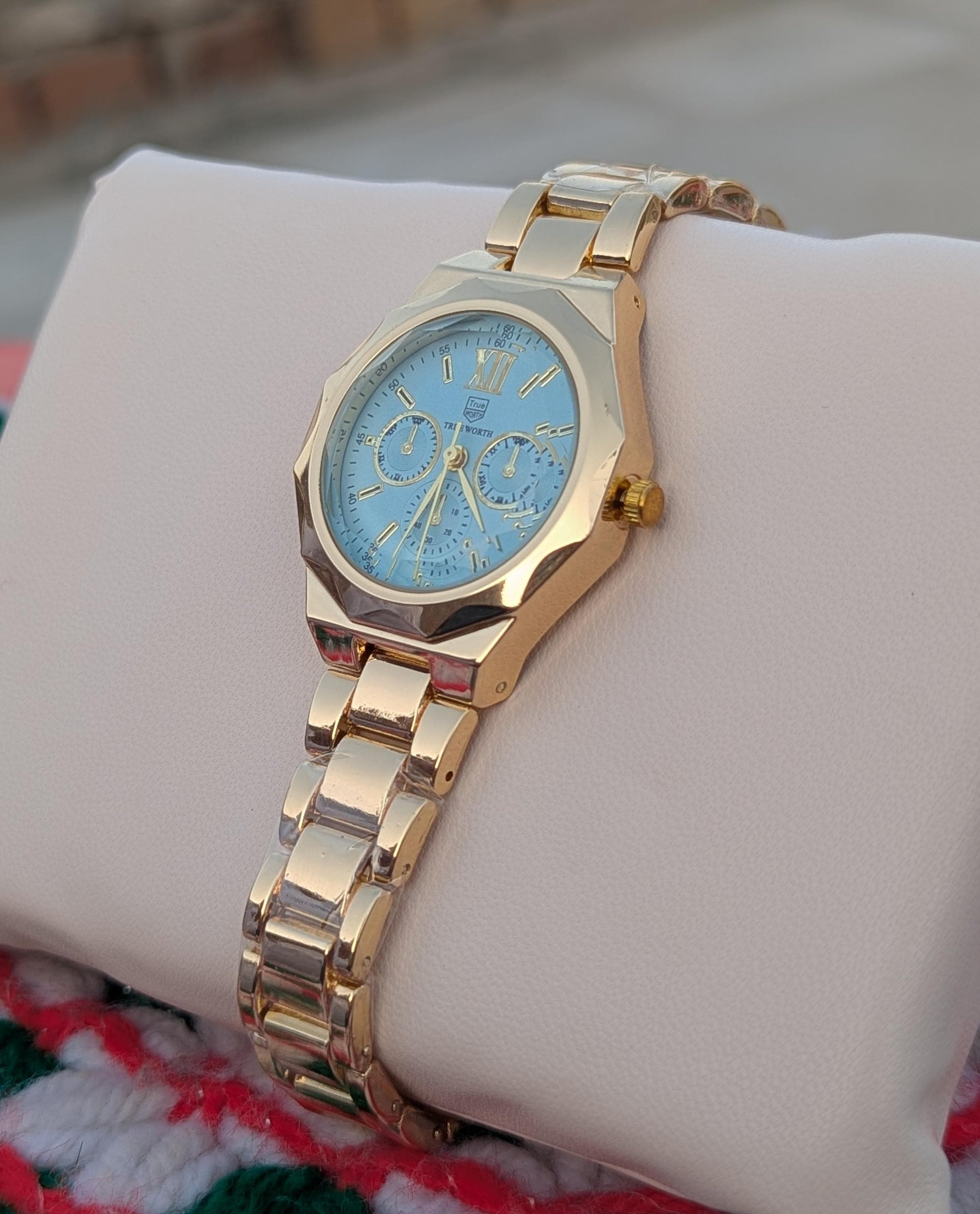 Luxury Gold Ladies Watch